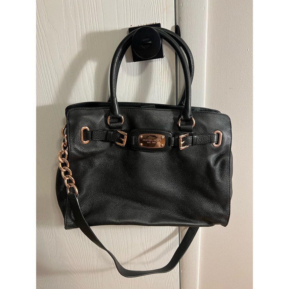 Micheal Kors Leather bag